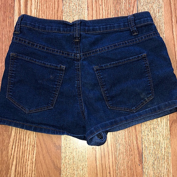 Forever 21 Denim Shorts - Picture 2 of 2